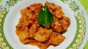 Resep Sambal Goreng Kikil untuk Lauk Makan Siang Bersama Keluarga
