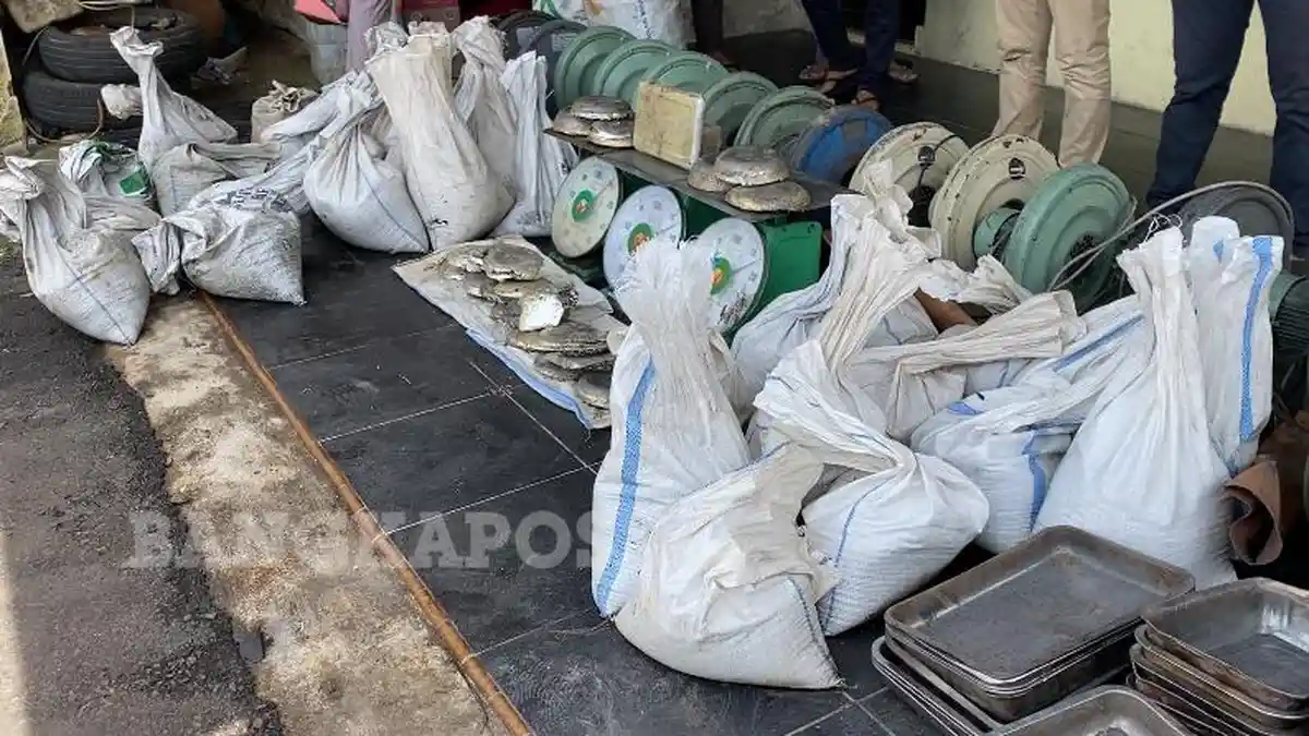 Polisi Tetapkan HS Tersangka Kasus Peleburan Timah Ilegal