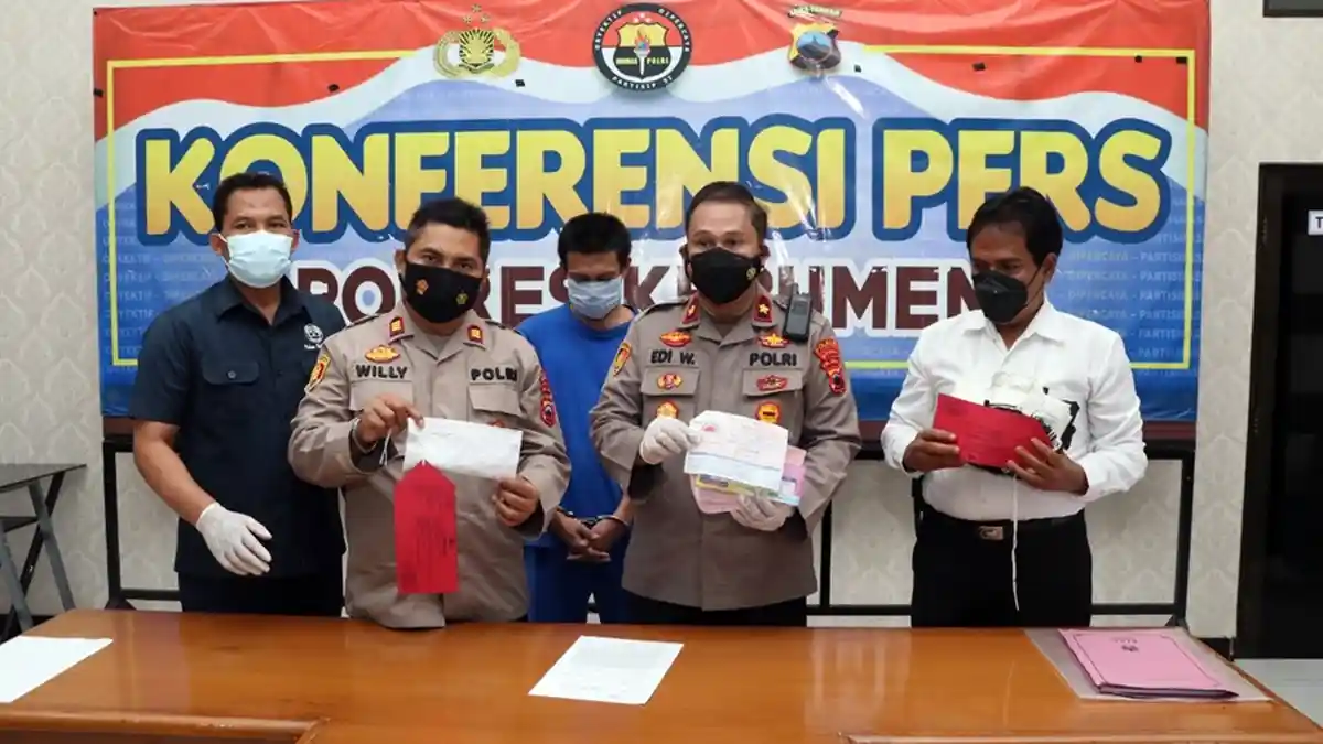 Nenek 61 Tahun Asal Kebumen Ini Kena Tipu, Semua Perhiasan Digondol Komplotan 'Kiai Sakti'