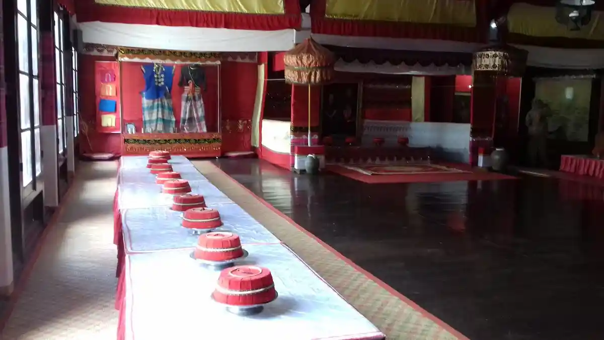 Ayo ke Wisata Budaya Balla Lompoa, Ada Emas Beratnya 1 Kg
