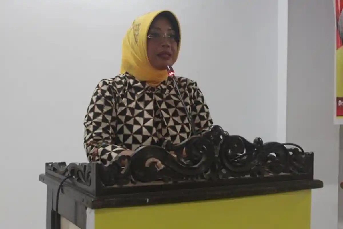 Jika Dapat Amanah, Erlina Komitmen Bangun Pelayan Berbasis Android di Mempawah