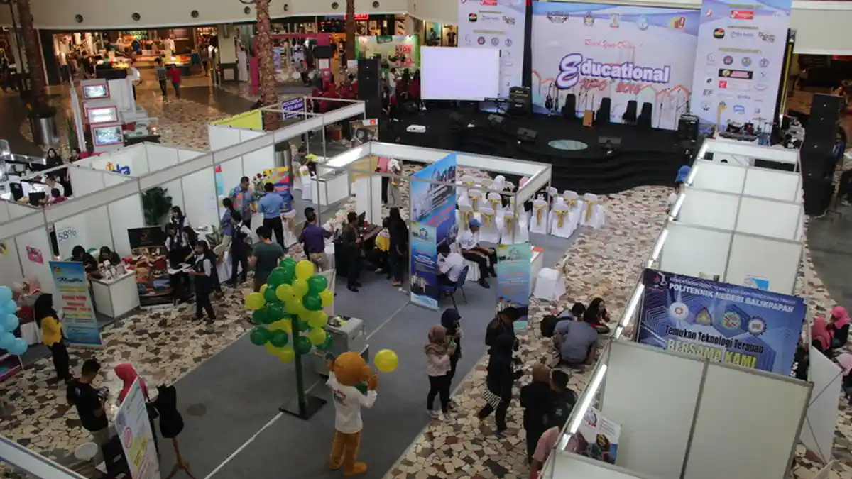 Education Expo Sosialisasikan Sekolah di Kota Minyak Bagus-bagus