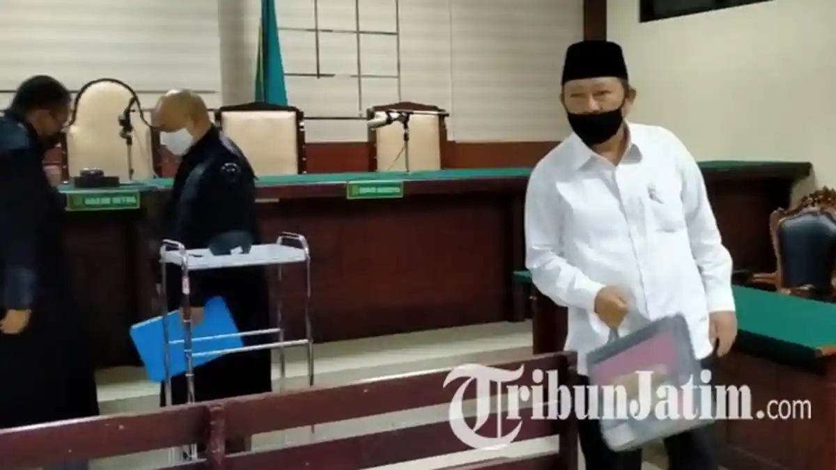 BREAKING NEWS: Bupati Sidoarjo Nonaktif Saiful Ilah Divonis 3 Tahun Penjara dan Denda Rp 200 Juta