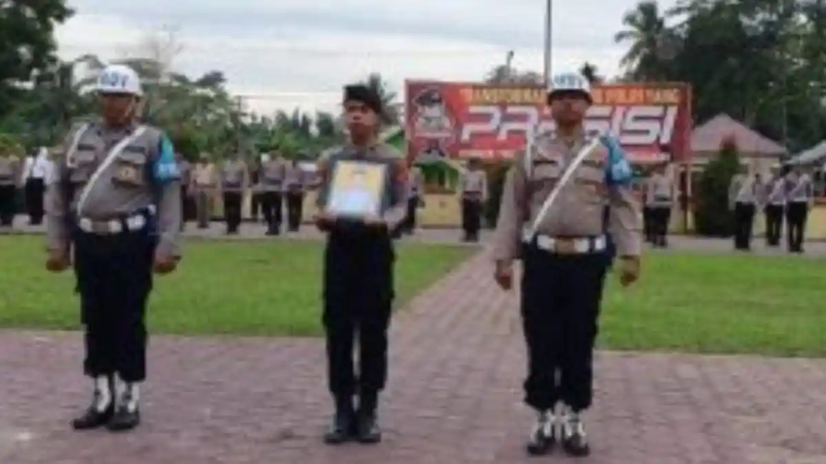 Polres Konawe Selatan Pecat Bripka LAR Gegara Tidak Berdinas 30 Hari Berturut-turut
