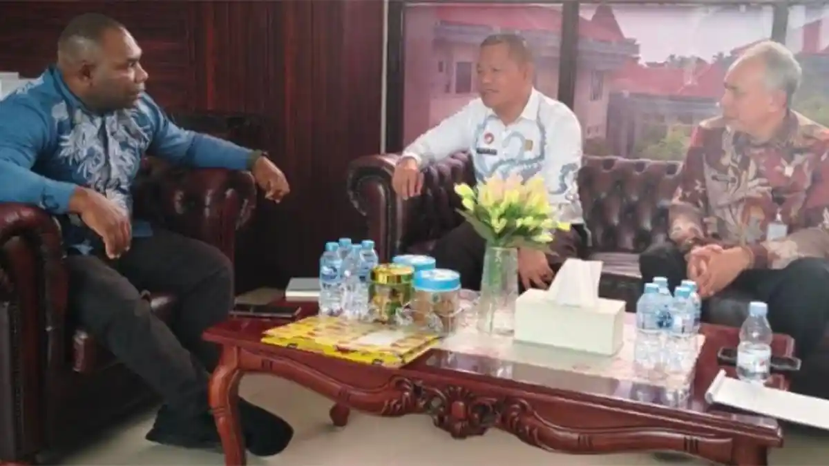 Perkuat Layanan Hukum, Kanwil Kemenkum Pabar Gandeng Pemkab Kaimana