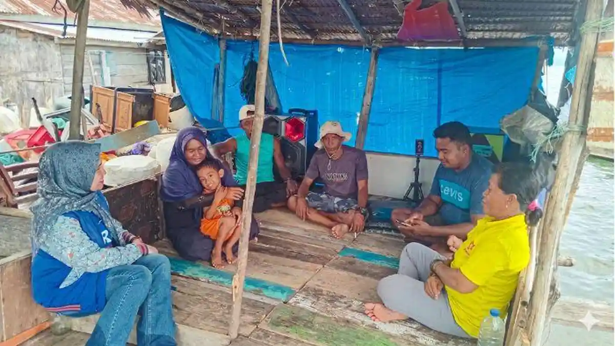Dedikasi Mantri Perempuan BRI Perluas Inklusi Keuangan hingga Pulau Terpencil - Sripoku.com