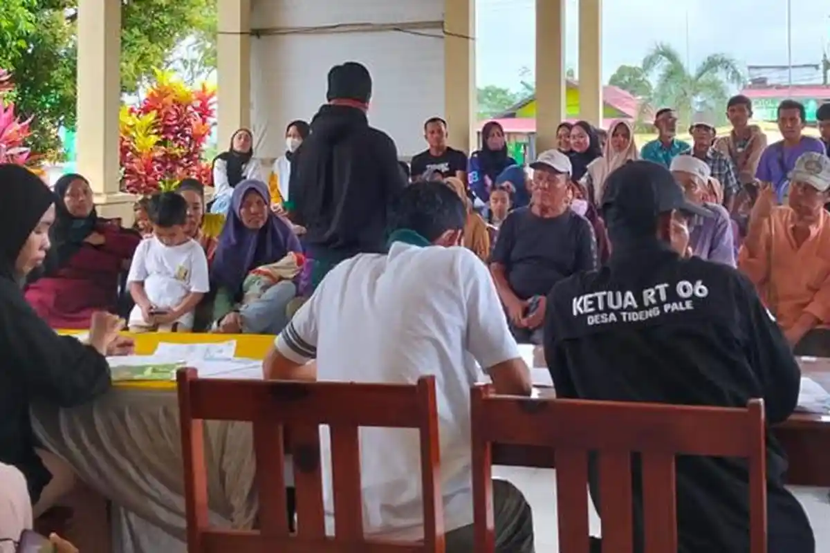 Koperasi Plasma Payung Taka Salurkan Uang Plasma Kebun Sawit untuk 757 Warga Tideng Pale