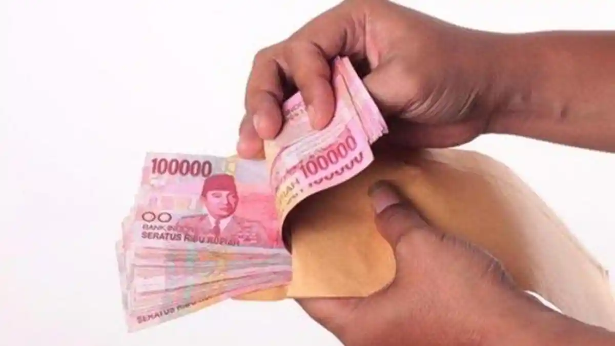 Jokowi Wacanakan Rombak Sistem Upah Karyawan, Gaji Bulanan Akan Dibayar Per Jam, Setujukah?