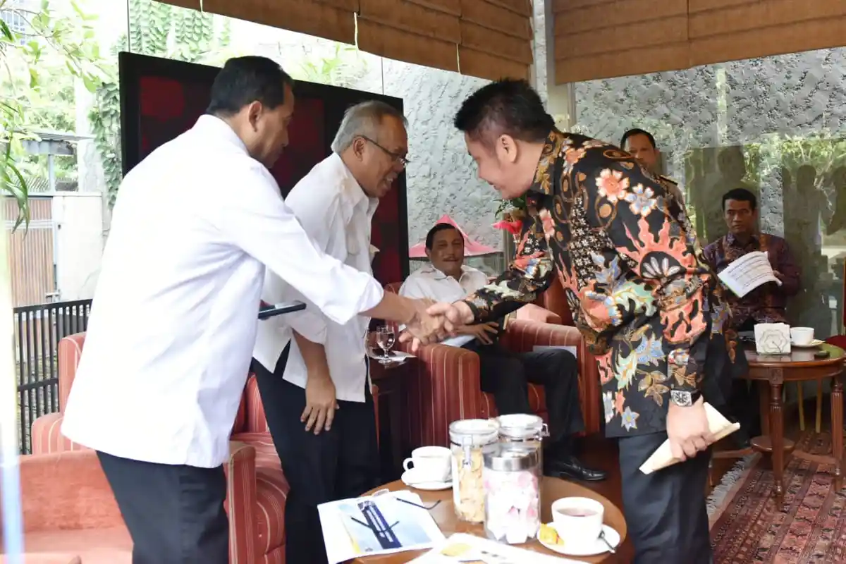 Gubernur Sumsel Herman Deru : Maret, Kita Guyur Petani Karet dengan Saprodi dan Subsidi Tunai
