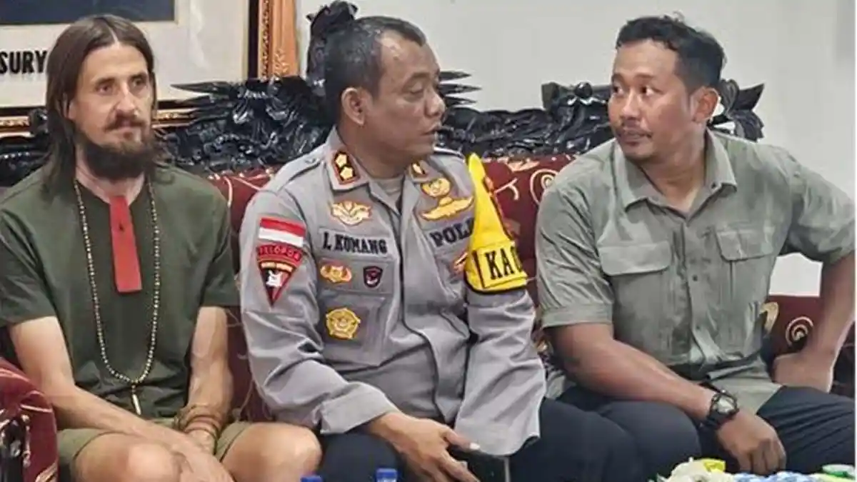 Akhirnya Pilot Susi Air Kapten Philips Mark Mehrtens Dibebaskan KKB Papua