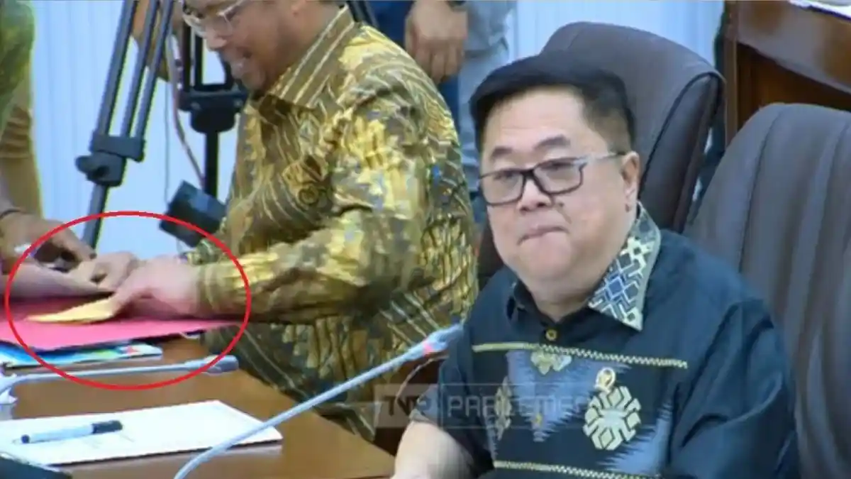 Berapa Isi Amplop yang Diterima Herman Khaeron Anggota DPR RI saat Rapat dengan Pertamina?