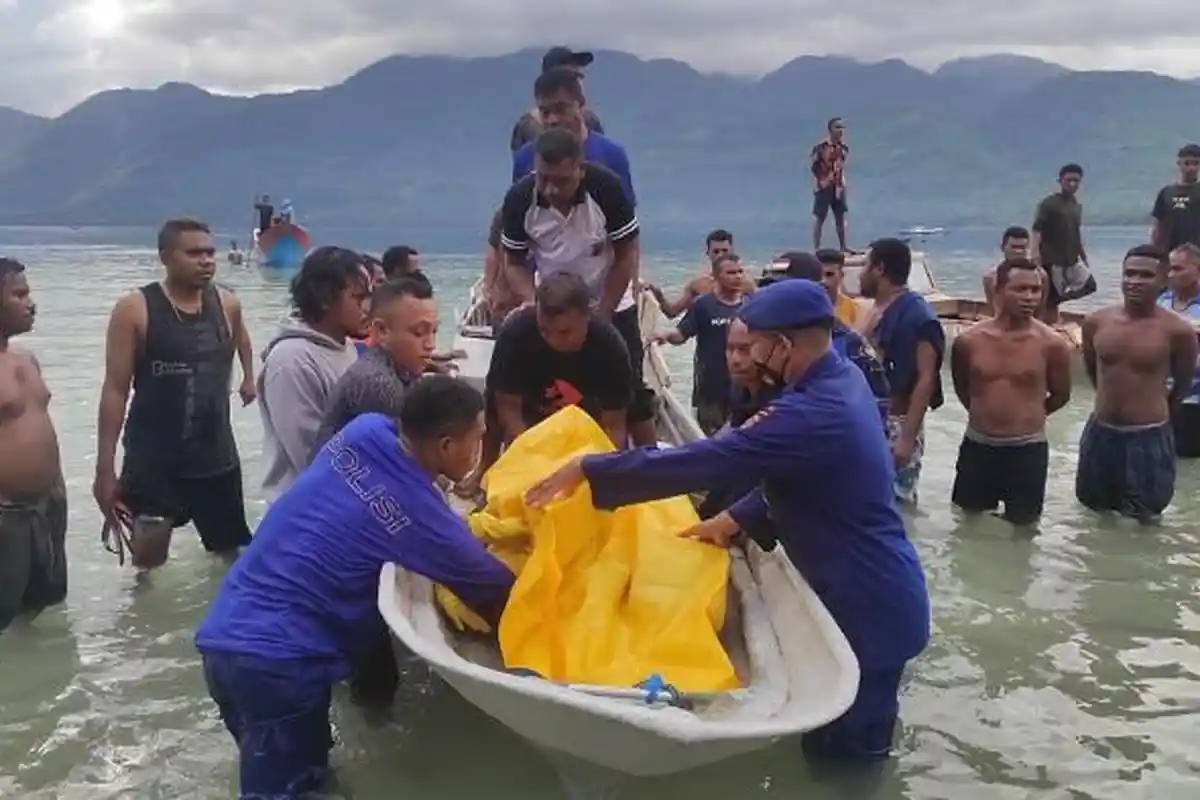 Warga Temukan Mayat Pria Terapung di Pantai Wisata Maimol Alor