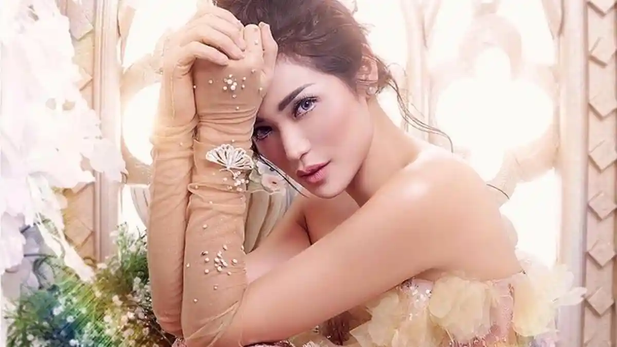 Jessica Iskandar Tiba-tiba Pamit dari Layar Kaca dan Minta Maaf Pada Teman-temannya