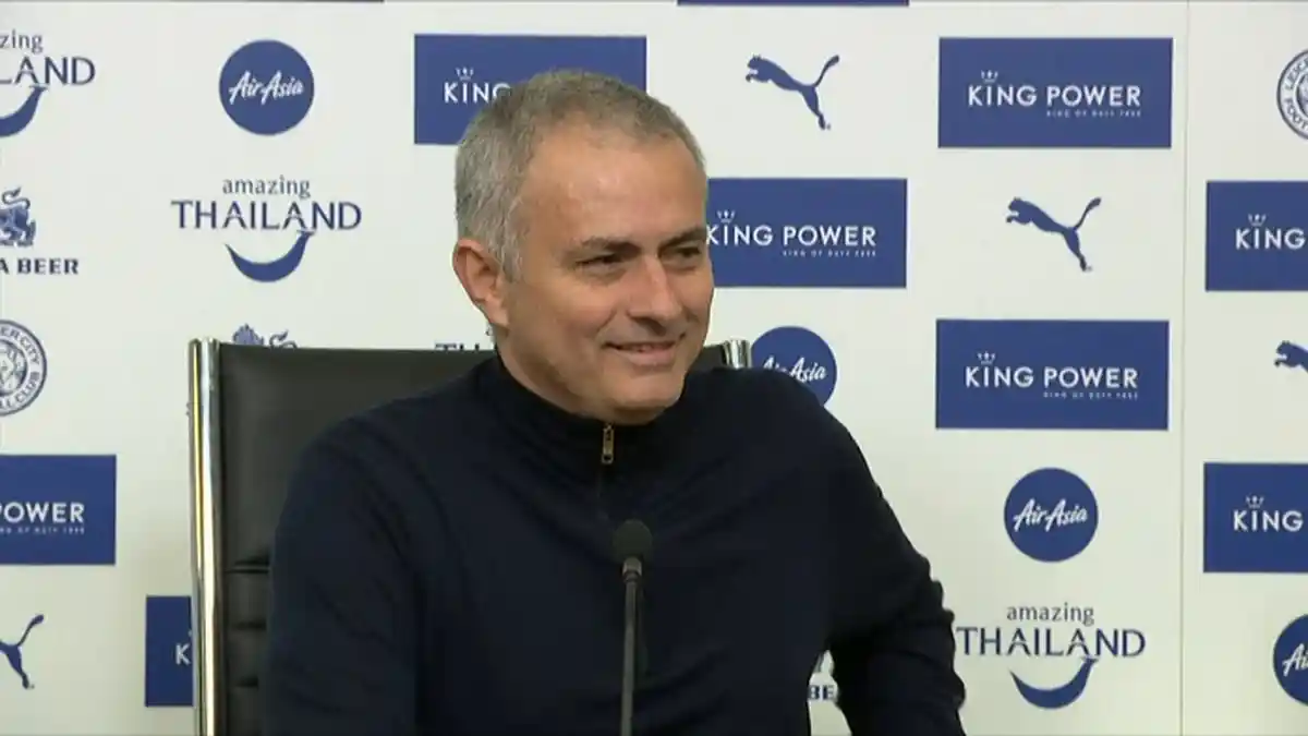 Mourinho Kembali Yakin Bawa Manchester United ke Empat Besar