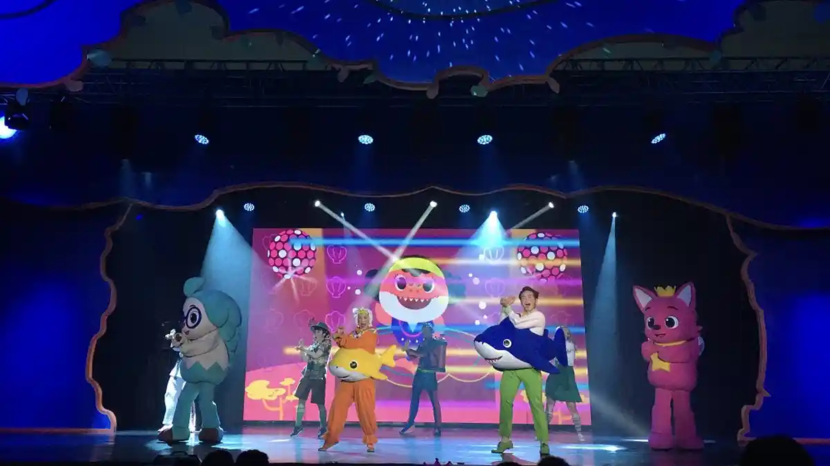 Hari Pertama Live Musical Pinkfong “BabyShark” Dipadati Penonton