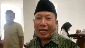BPKAD-Lombok-Timur-Sebut-Pemotongan-Gaji-Guru-Honorer-Tidak-Diperbolehkan.jpg