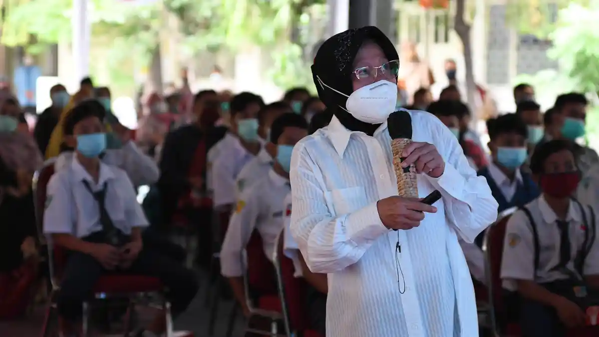 Risma Dikabarkan Jadi Mensos, Pengamat : Punya Rekam Jejak Bagus, Tapi Tergantung Megawati