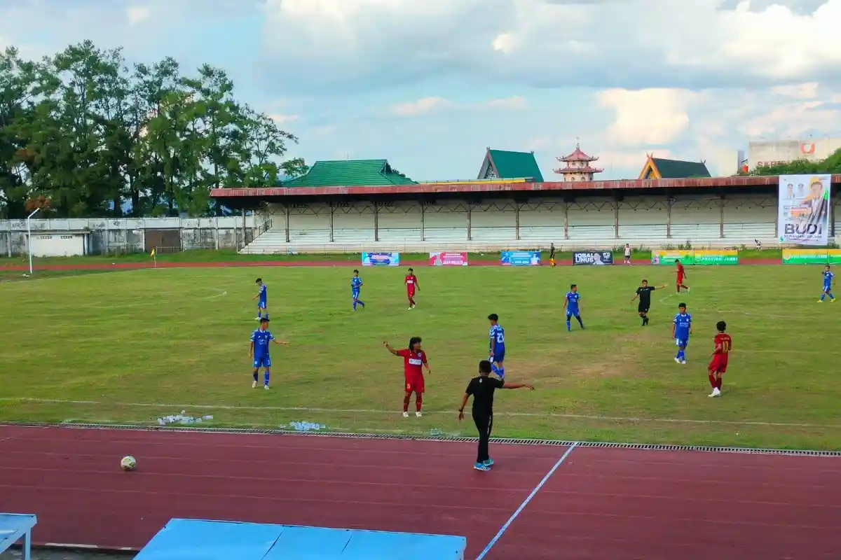 Ciptakan Gol di Babak Pertama Lewat Tendangan Voli, Batanghari Berbagi Poin dengan Kerinci 1-1