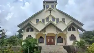 Gereja-Santo-Fransiskus-Xaverius-Wailiti-Kabupaten-Sikka-Nusa-Tenggara-Timur-di-Pulau-Flores.jpg