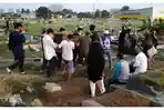 Prosesi-pemakaman-Hamka-di-TPU-Semper-Cilincing-Jakarta-Utara.jpg