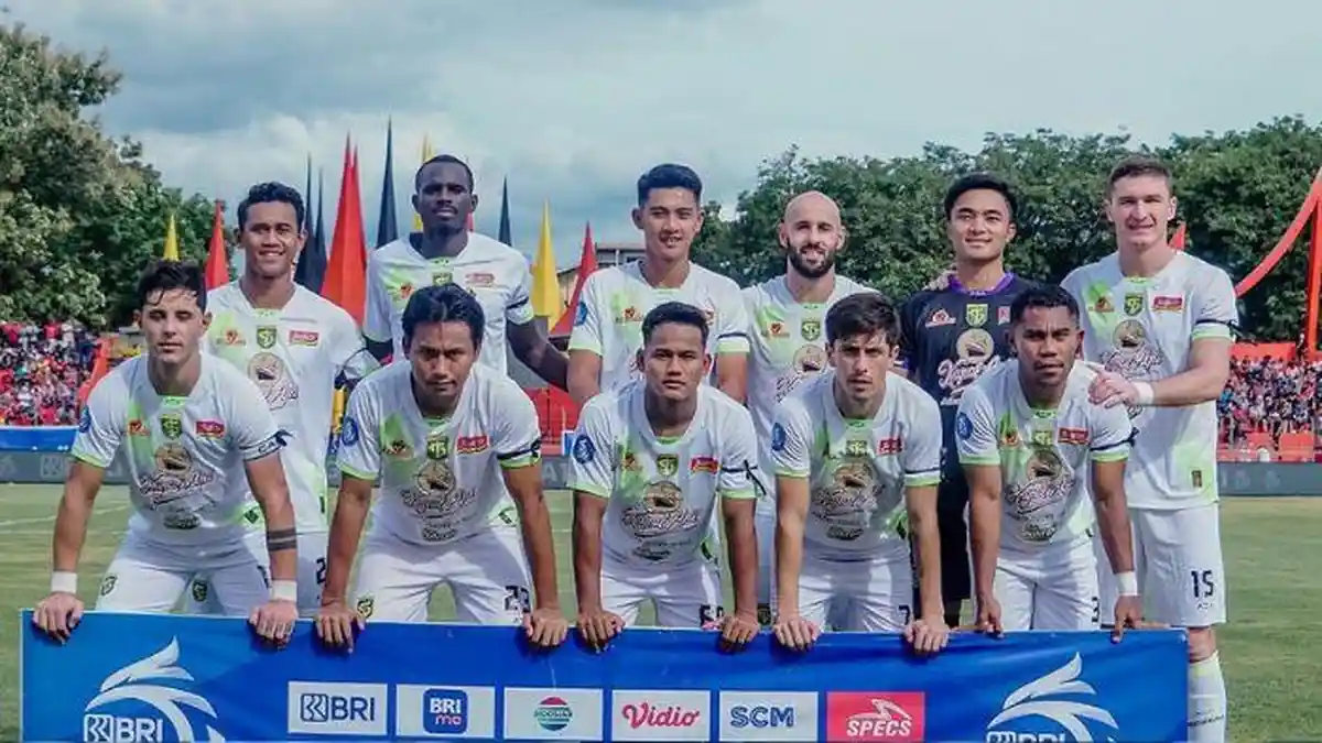 Prediksi Susunan Pemain PSS Sleman vs Persebaya Surabaya, Dejan Tumbas dan Dime Dimov Starter?