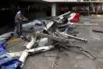 Gondola Jatuh Dari Lantai 23 Gedung Infiland Tower