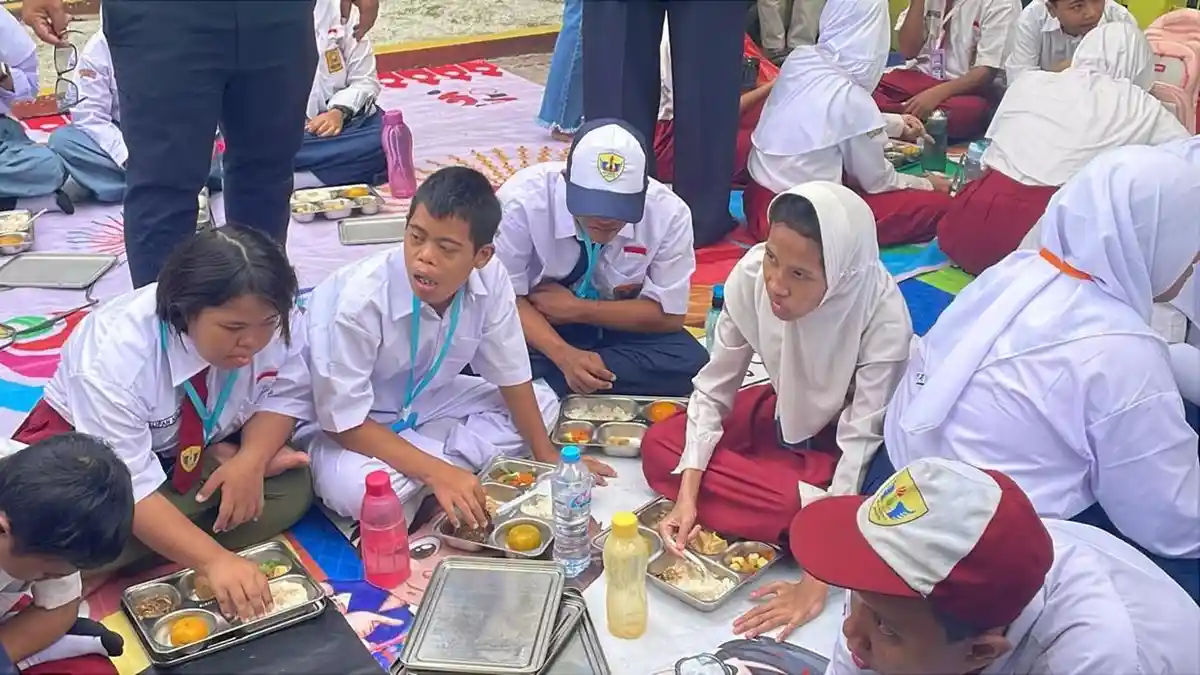 SLBN 5 Jakarta Terima 59 Siswa Baru, MBG hingga Konsultasi Orangtua ...