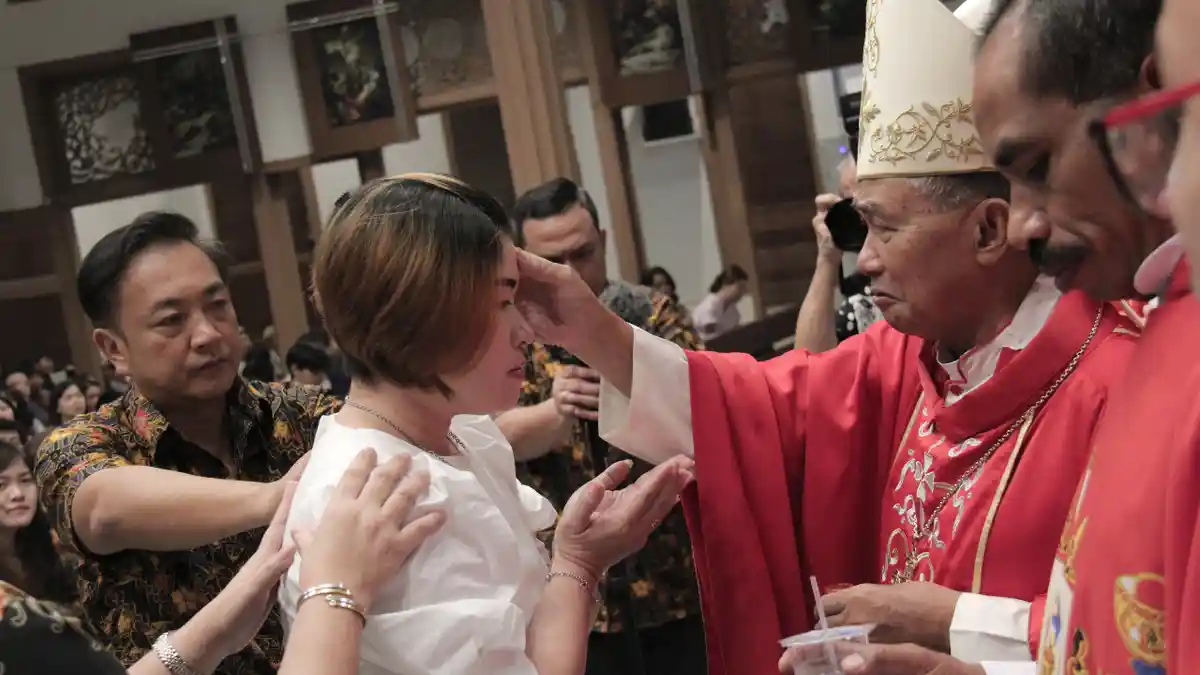 Mgr.  Agustinus Agus: 'Mau Berbuat Baik Pun Kita Harus Minta Pimpinan Tuhan'