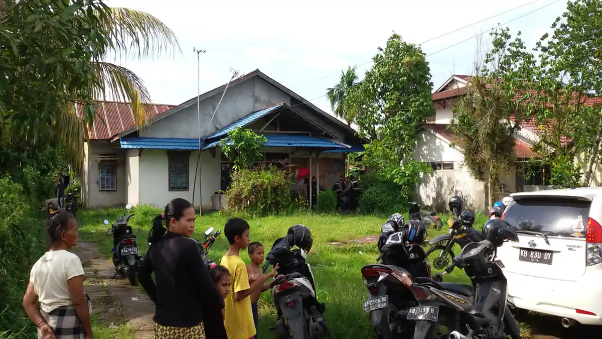 BREAKING NEWS: Wanita Muda ini Gantung Diri Ditempat Seperti ini