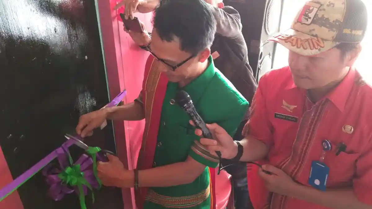 Wakil Bupati Resmikan Kantor Baru AHJ Cabang Mamasa