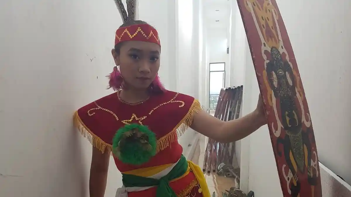 Dheavy Ketemu Host Beken Rafi Ahmad, Juga Berkat Serius Menekuni Tarian Dayak
