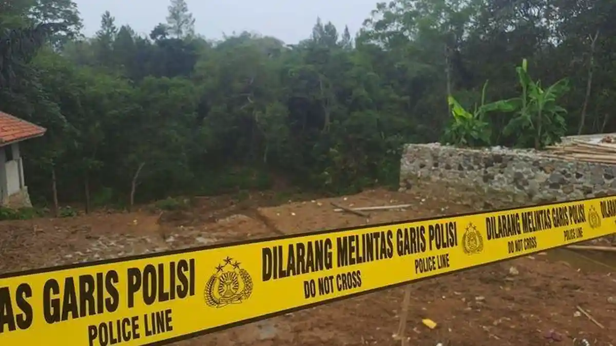Tanah Longsor di Ponpes Yaspida Sukabumi Tewaskan 4 Santri dan 5 Luka-luka