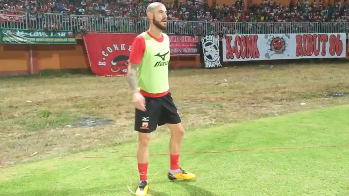 Lawan Arema FC, Menjadi Debut Perdana Dane Milovanovic