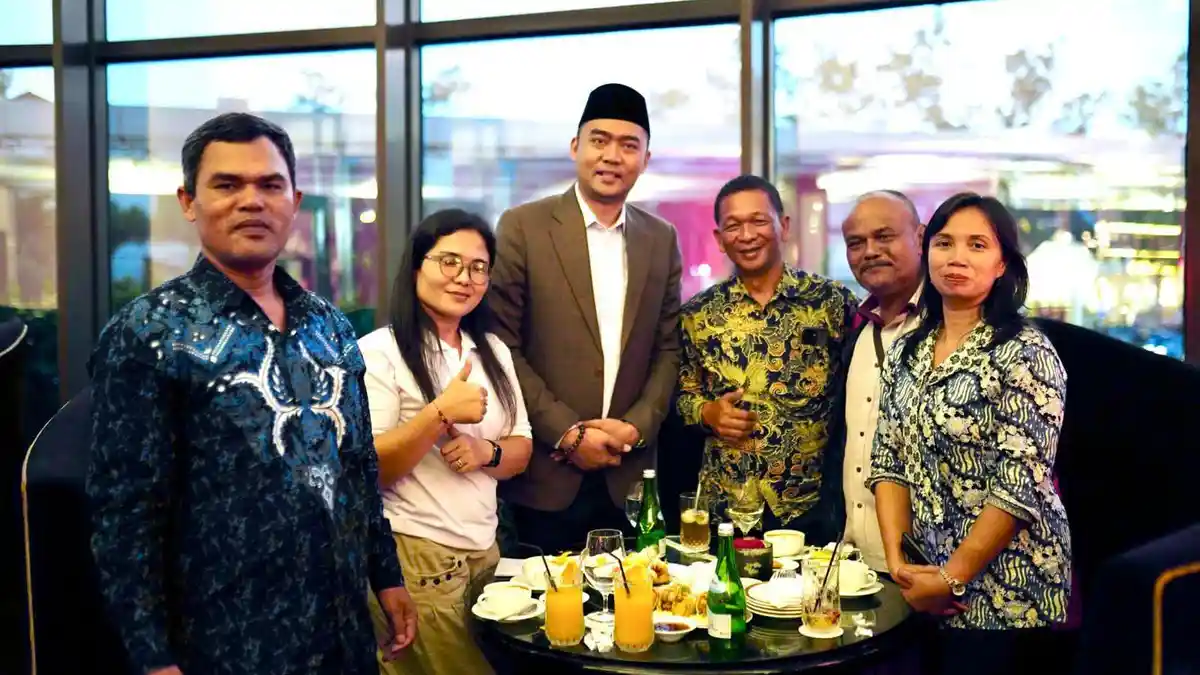 Gelar Pertemuan, Stafsus Menag Kawal Penyelesaian Rumah Ibadah Jemaat Filadelfia hingga Tuntas - Tribunnews.com
