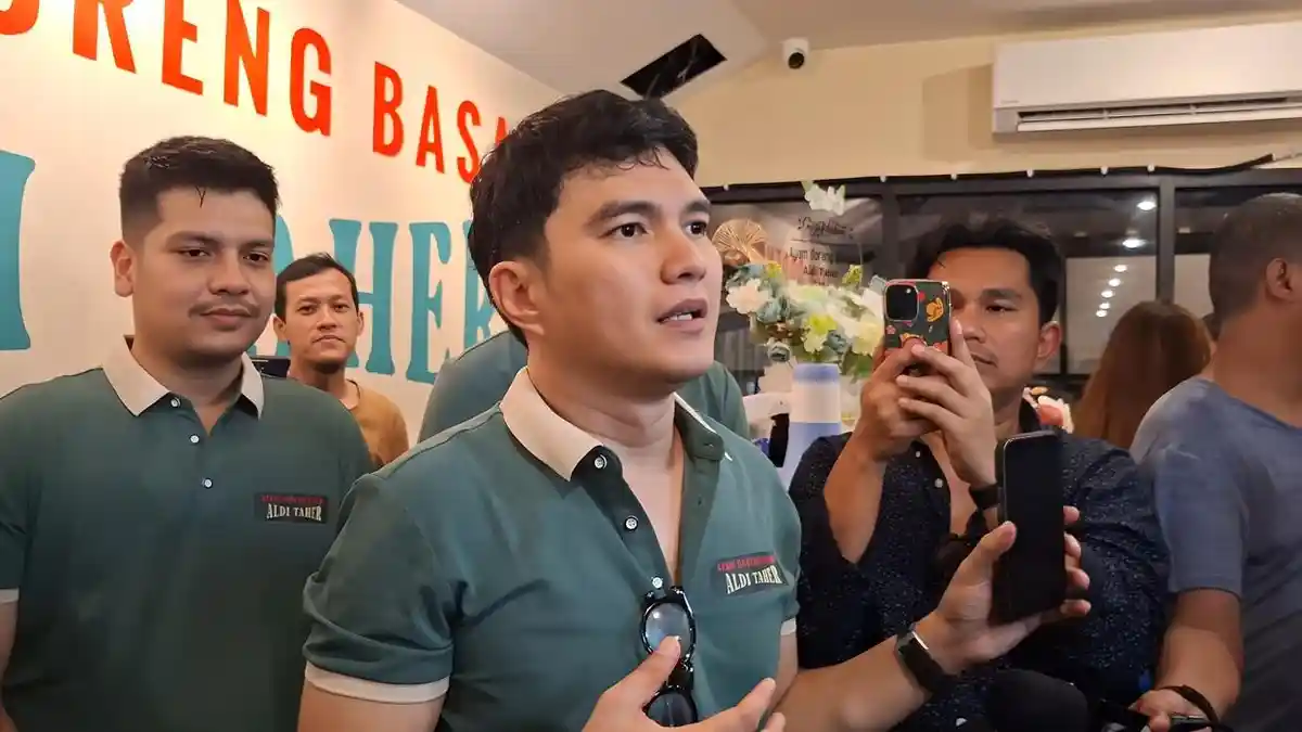 Aldi Taher Ungkap Asal-usul Ayam Goreng Basah, Targetnya Tembus Mekkah dan Madinah - Wartakotalive.com