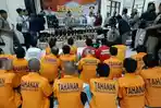 konferensi-pers-akhir-tahun-di-mapolres-metro-bekasi.jpg