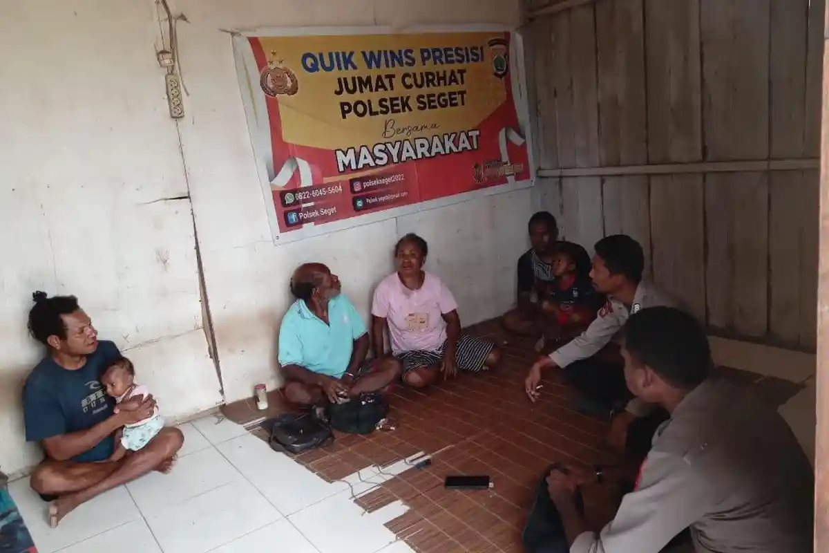 Minta Polsek Seget Tanamkan Nilai Kekeluargaan, Warga Kampung Klayas Nyaman Sampaikan Keluh Kesah