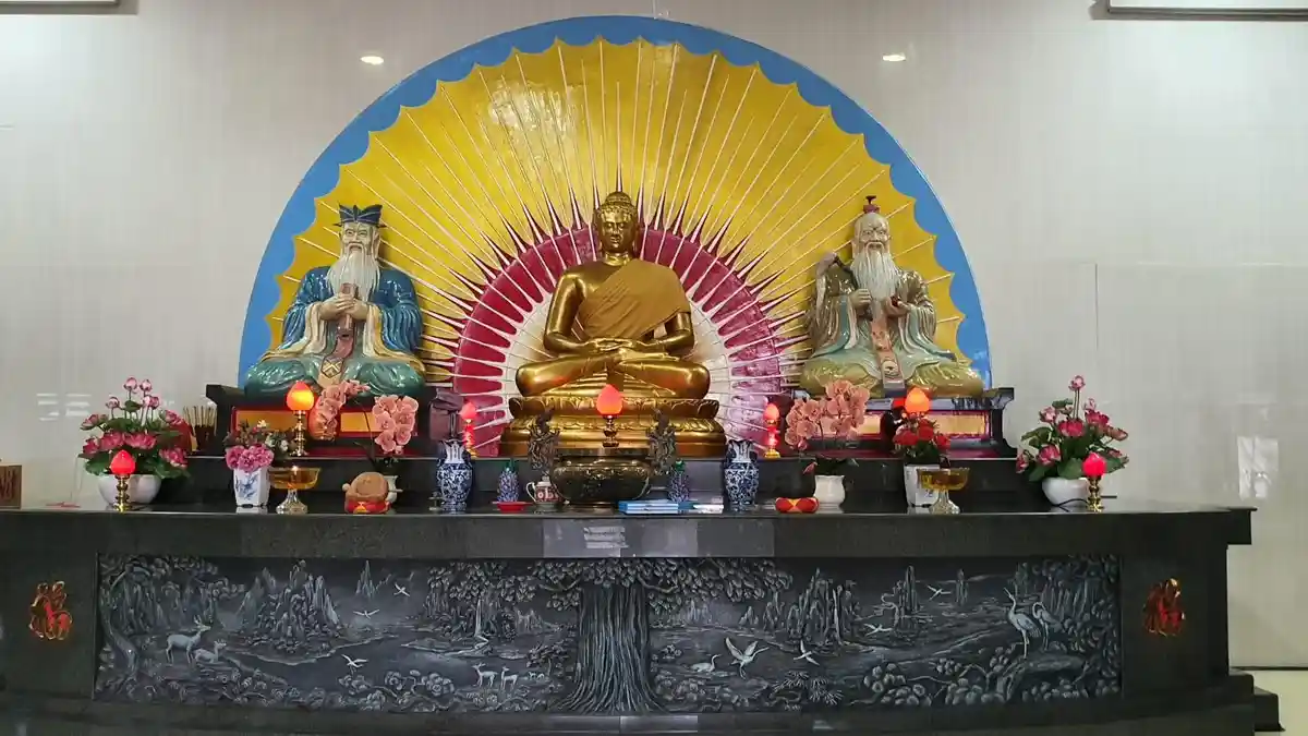 Perayaan Waisak di Vihara Buddha Dharma Bekasi Digelar Secara Sederhana