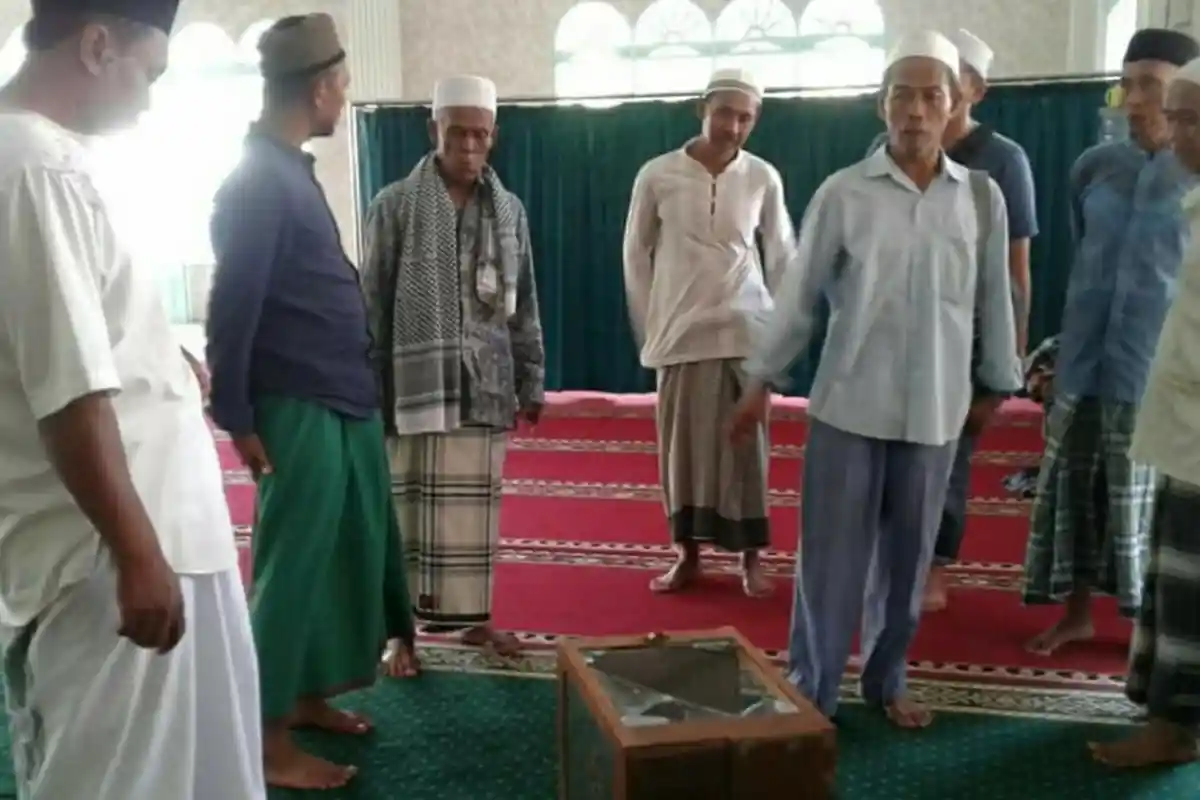 Kotak Amal Sebuah Masjid di Jatiluhur Purwakarta Dibobol Maling, Duitnya Tinggal Rp 100 Ribu