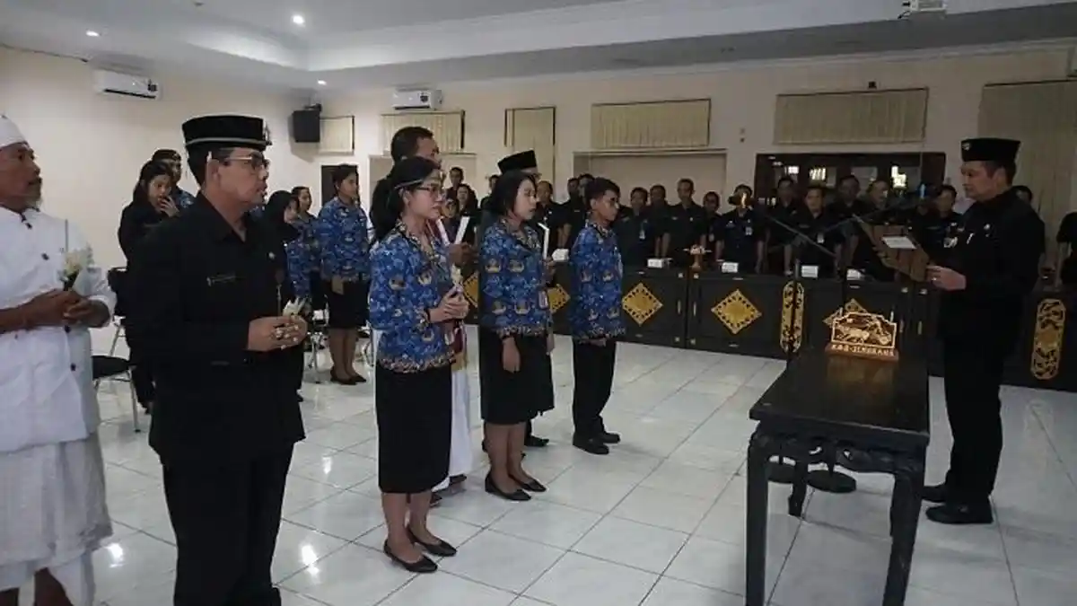 Satu Posisi JPT Pemkab Digeser, Jembrana Kekurangan 252 Guru SD dan SMP