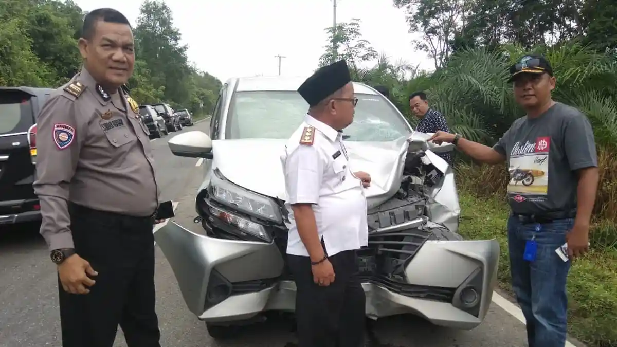Minibus yang Dikendarai Warga Pekanbaru Alami Kecelakaan di Jalinsum Muratara, Begini Kondisinya