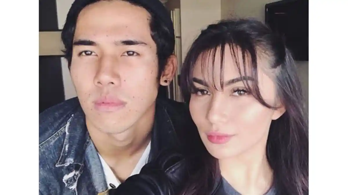 Unggah Hal Ini, Ariel Tatum Jelaskan Kenapa Kini Pipinya Terlihat Sangat Tirus