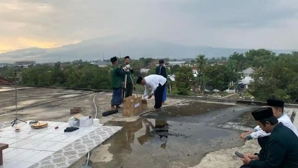 Hasil Rukyatul Hilal di Bondowoso dan Gresik Sore ini, Mendung Jadi Kendala