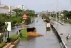 Jalur Pantura Kaligawe Semarang Demak Masih Lumpuh
