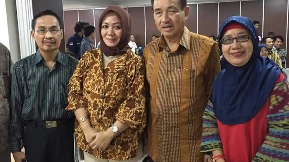 Mantan Rektor Unhas Prof Basri Hasanuddin Akhiri Masa Duda