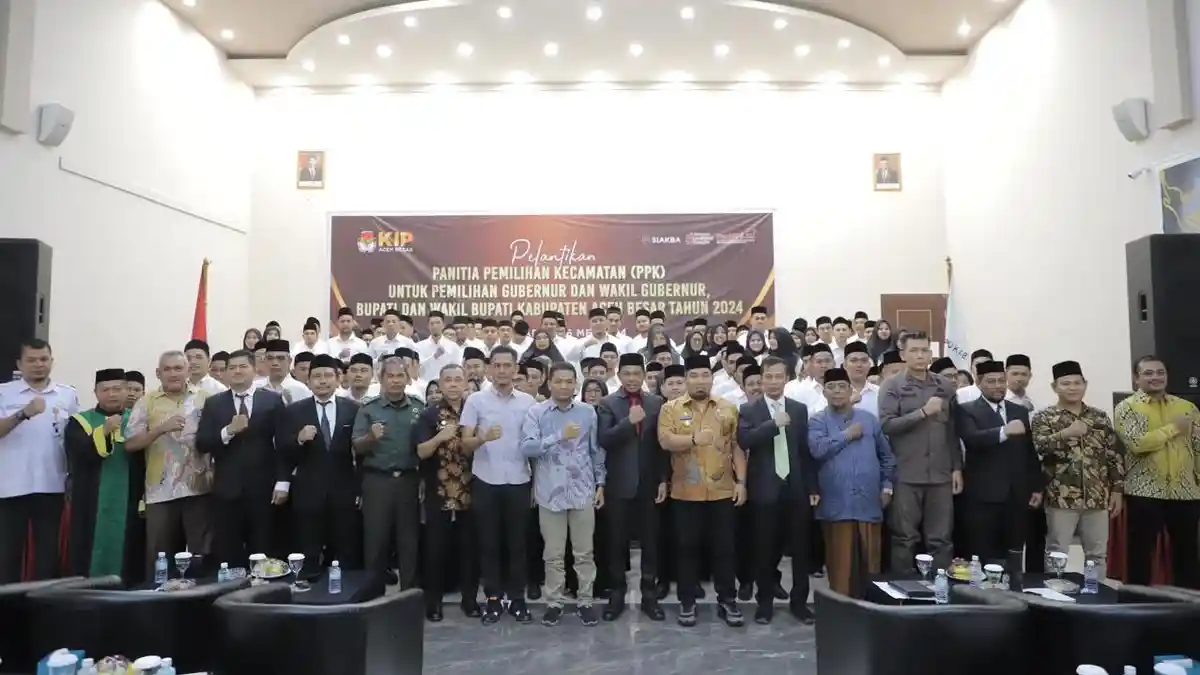 115 Anggota PPK Pilkada di Aceh Besar Resmi Dilantik, Pj Bupati Ingatkan Tetap Profesional