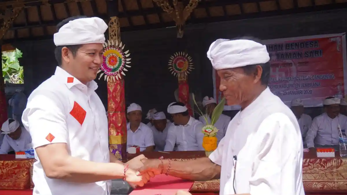 Bendesa Adat Perancak Jembrana Nengah Parna Terpilih Melalui Musyawarah Mufakat