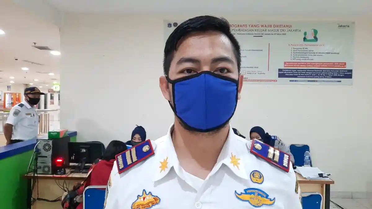 Tak Punya SIKM, Dua Penumpang Bus AKAP di Terminal Pulo Gebang Diciduk Petugas untuk Dikarantina