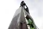 Pembersihan Kerusakan Pasca Demo