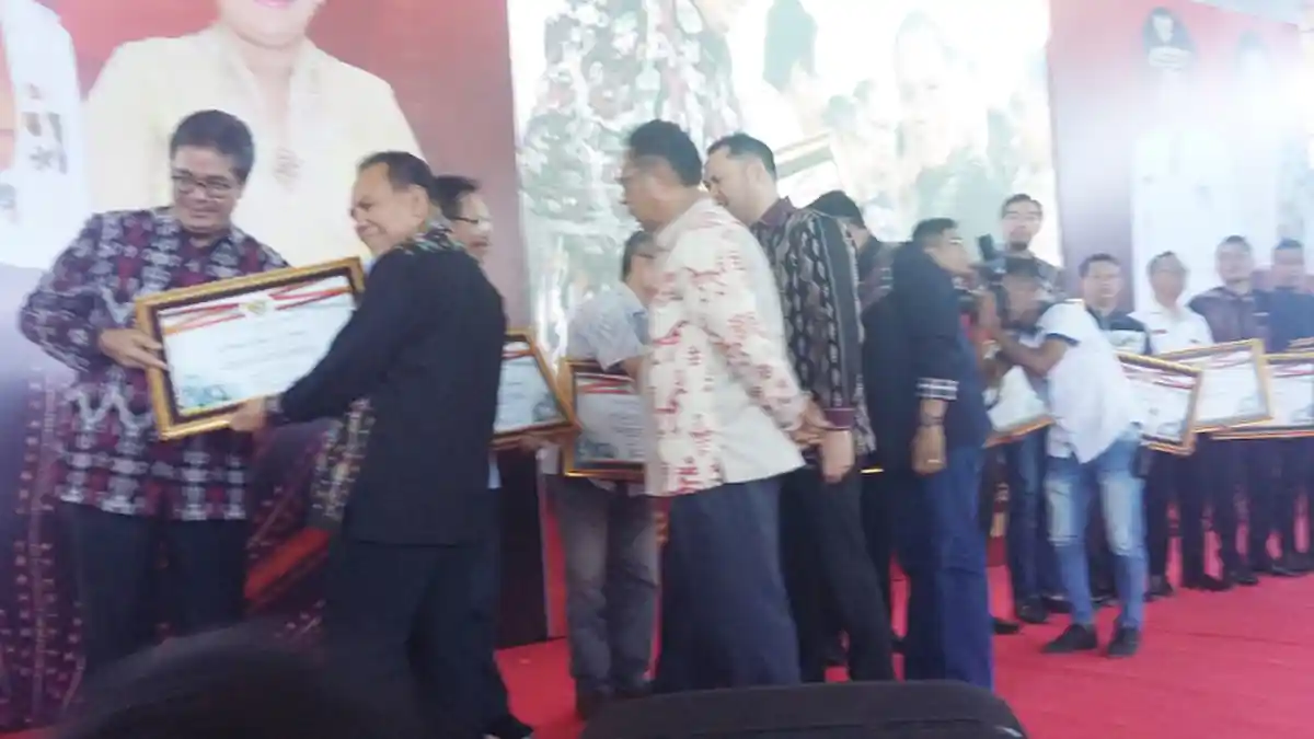 Buka 8 Kantor Kas Titipan di NTT, BI  Dapat Penghargaan  Gubernur NTT